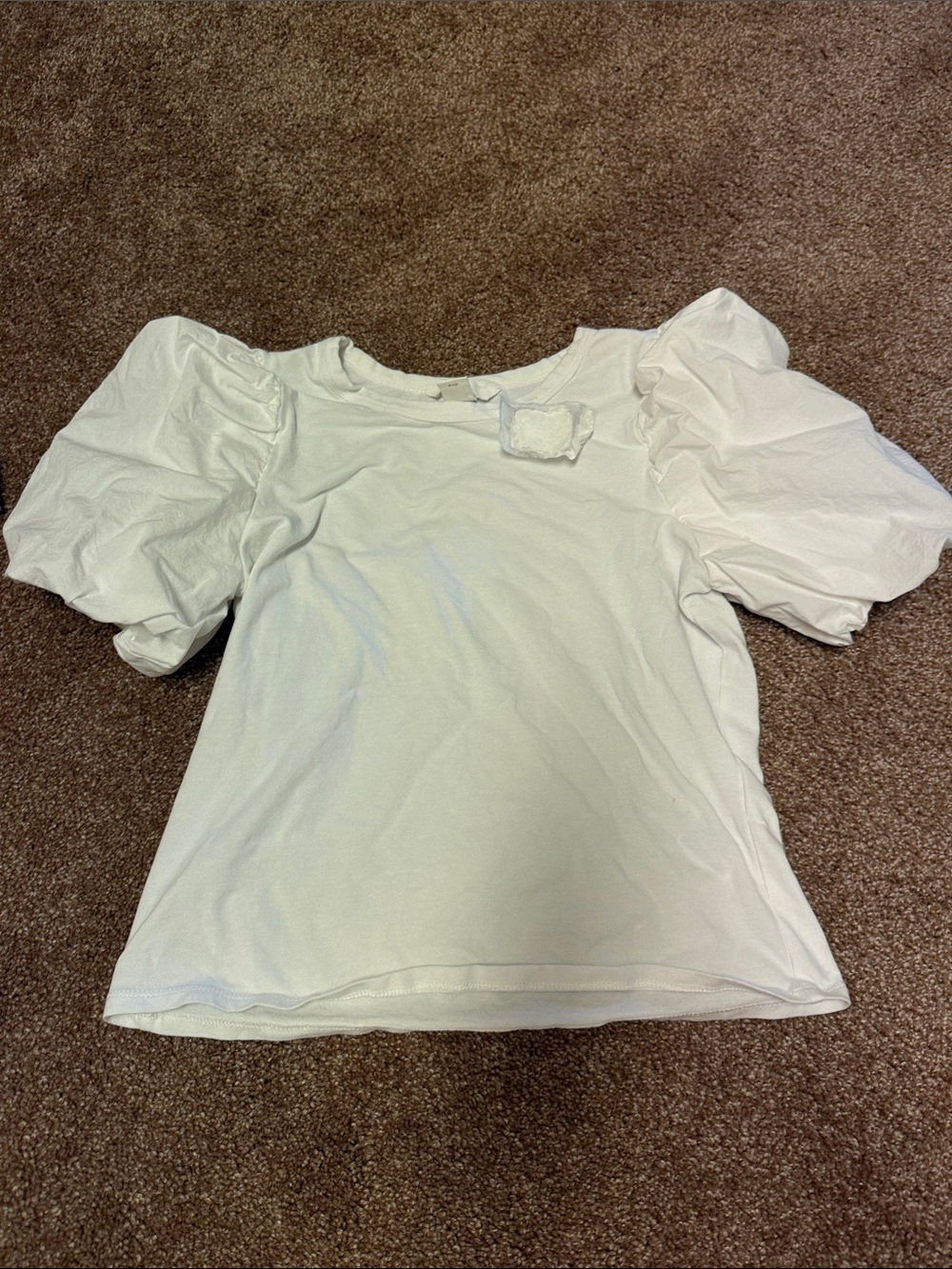 H and M puff sleeve white top
